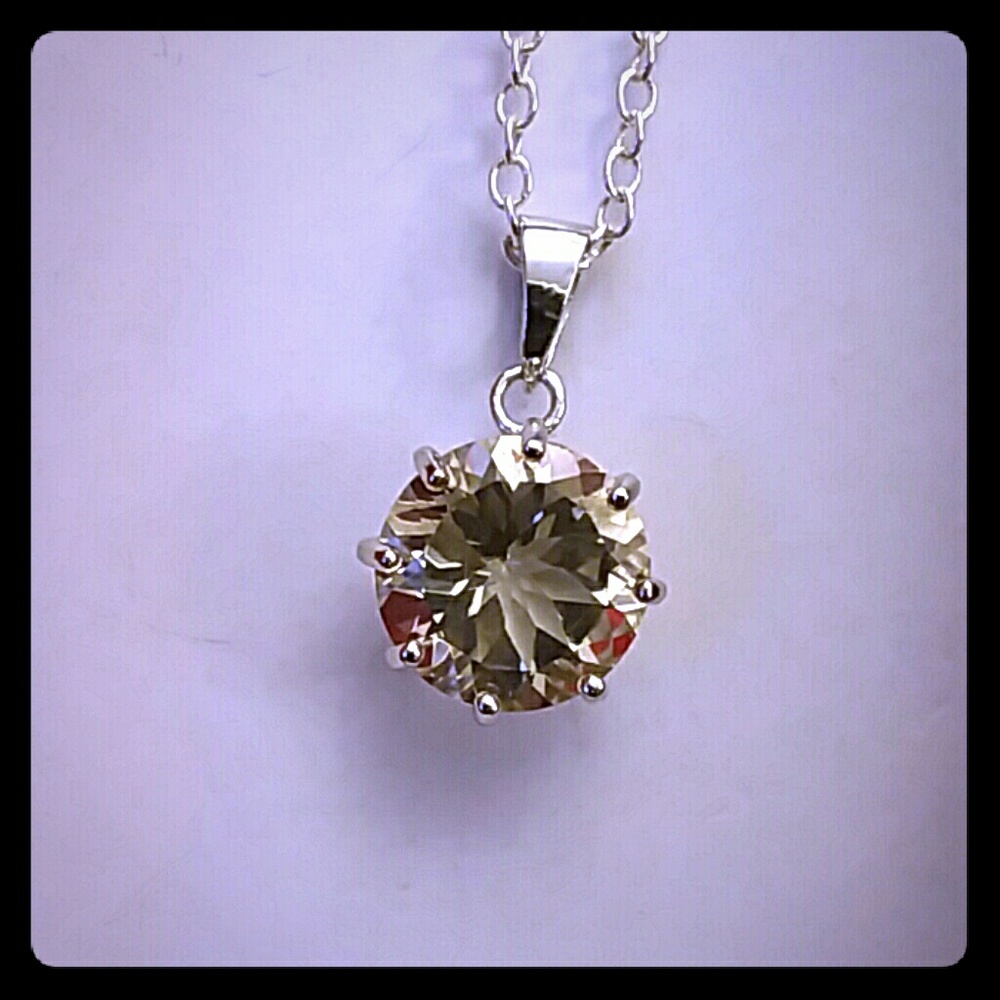 YELLOW LABRADORITE NECKLACE